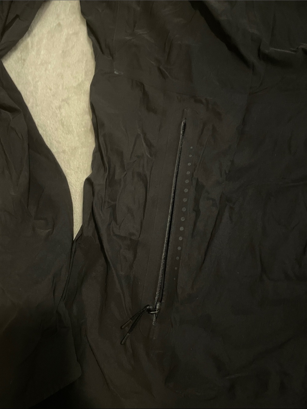 lululemon athletica Black Full-Zip Lightweight Jacket - Picture 5 of 9